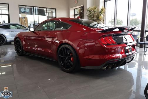 2021 Ford Shelby GT500 Base