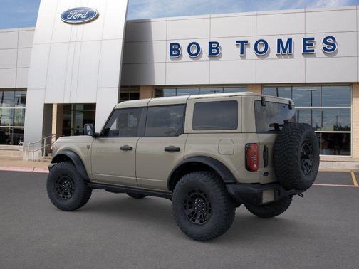 DESERT SAND 2026 Ford Bronco Badlands