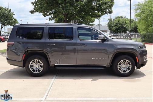 Baltic Gray Metallic Clearcoat 2022 Jeep Wagoneer Series I 4x2