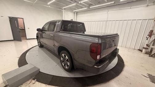 Modern Steel Metallic 2019 Honda Ridgeline RTL-E