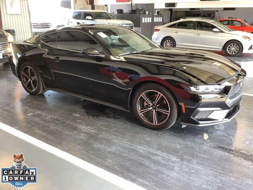 2024 Ford Mustang EcoBoost