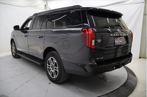 2025 Ford Expedition Max Active 4x2