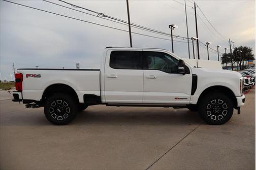 2025 Ford F-250 Platinum