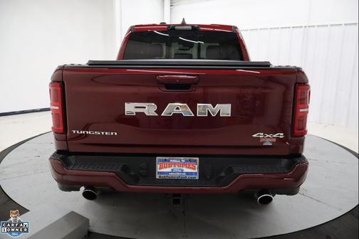 2025 RAM 1500 ST