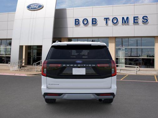 OXFORD WHITE 2026 Ford Expedition Platinum