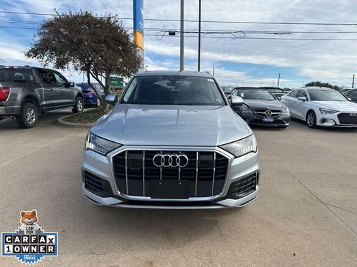 2024 Audi Q7 45 Premium Plus