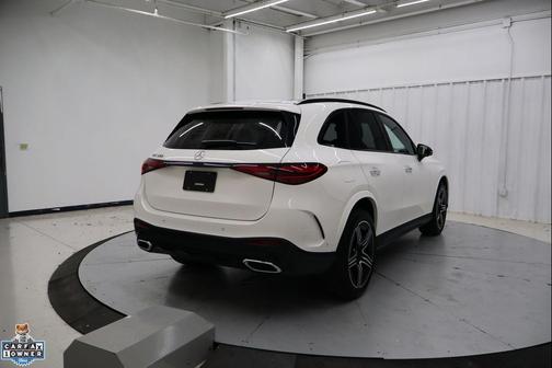 2024 Mercedes-Benz GLC 300 Base