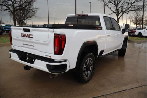 2021 GMC Sierra 2500 AT4