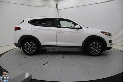 2021 Hyundai TUCSON SEL