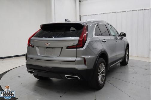 Argent Silver Metallic 2025 Cadillac XT4 Premium Luxury