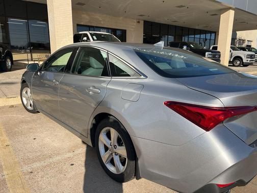 2019 Toyota Avalon Limited