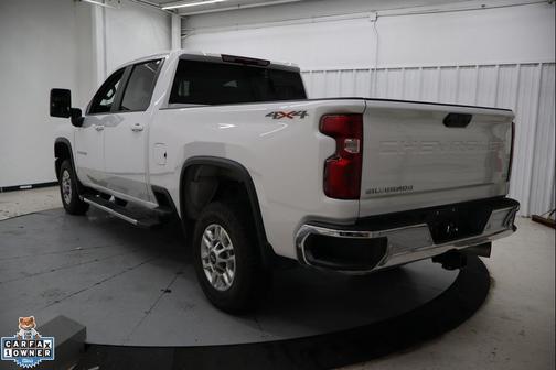 Summit White 2025 Chevrolet Silverado 2500 LT