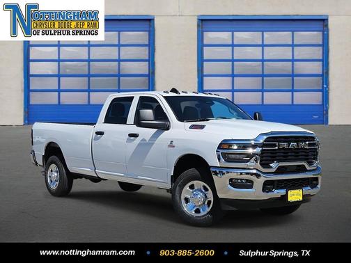 2026 RAM 2500 Tradesman Crew Cab 4x4 8' Box
