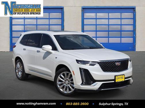 2022 Cadillac XT6 Premium Luxury FWD