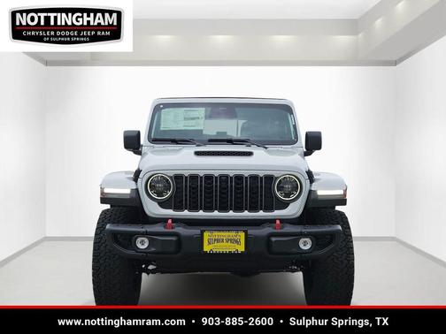 Bright White Clearcoat 2026 Jeep Wrangler Rubicon