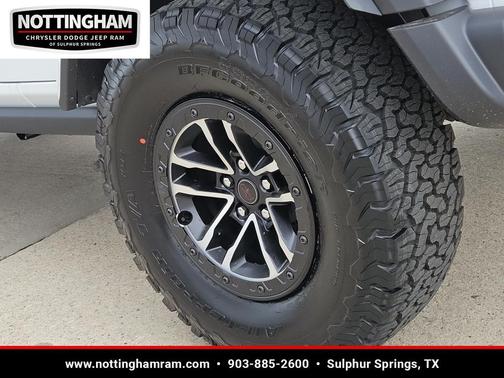 Bright White Clearcoat 2026 Jeep Wrangler Rubicon