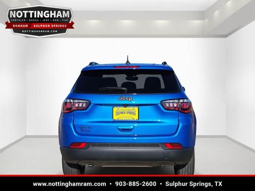 Hydro Blue Pearlcoat 2026 Jeep Compass Latitude