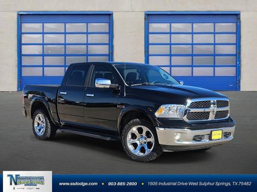 2015 RAM 1500 Laramie