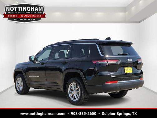 Diamond Black Crystal Pearlcoat 2025 Jeep Grand Cherokee L Laredo
