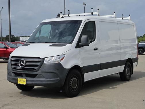 2021 Mercedes-Benz Sprinter 1500 Standard Roof I4