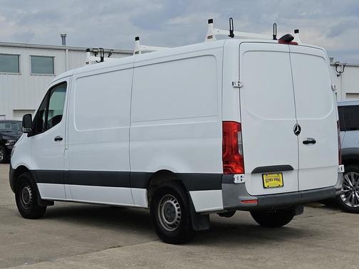 2021 Mercedes-Benz Sprinter 1500 Standard Roof I4