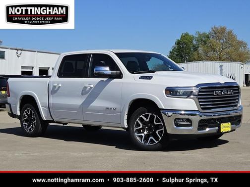 Bright White Clearcoat 2025 RAM 1500 Laramie
