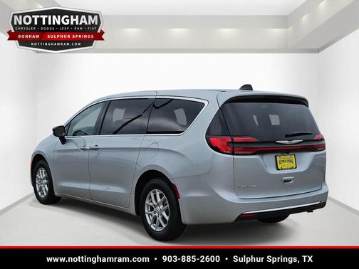 Silver Mist Clearcoat 2026 Chrysler Pacifica L