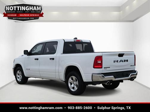 Bright White Clearcoat 2026 RAM 1500 Big Horn/Lone Star
