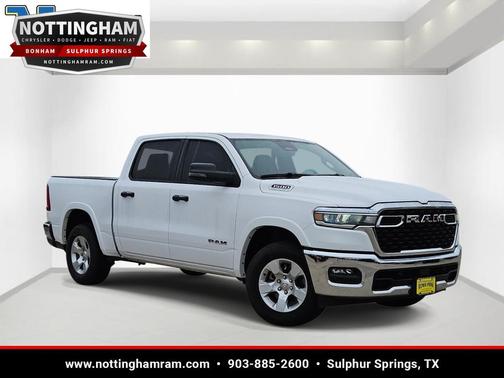 Bright White Clearcoat 2026 RAM 1500 Big Horn/Lone Star