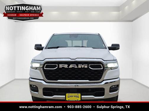 Bright White Clearcoat 2026 RAM 1500 Big Horn/Lone Star