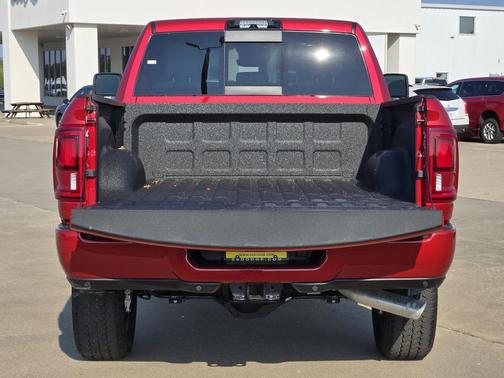 2026 RAM 2500 Laramie Crew Cab 4x4 6'4' Box