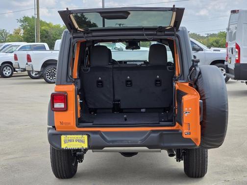 2025 Jeep Wrangler Sport S