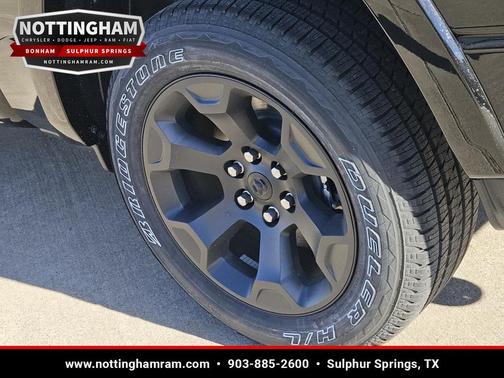 Diamond Black Crystal Pearlcoat 2026 RAM 1500 Lone Star