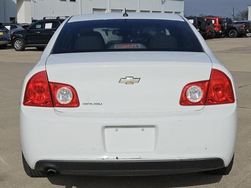 2011 Chevrolet Malibu LS