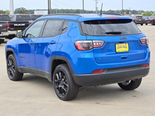 2025 Jeep Compass Latitude