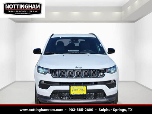 Bright White Clearcoat 2026 Jeep Compass Latitude