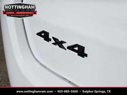 Bright White Clearcoat 2026 Jeep Compass Latitude