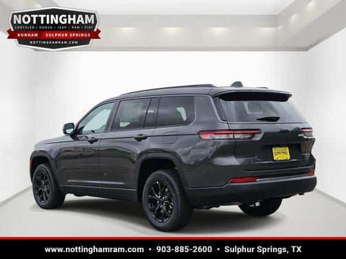 Baltic Gray Metallic Clearcoat 2026 Jeep Grand Cherokee L Altitude