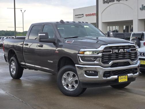 2025 RAM 2500 Lone Star Crew Cab 4x4 6'4' Box