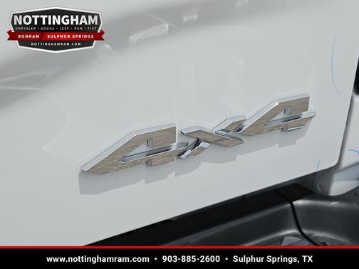Bright White Clearcoat 2026 RAM 2500 Tradesman Crew Cab 4x4 6'4' Box