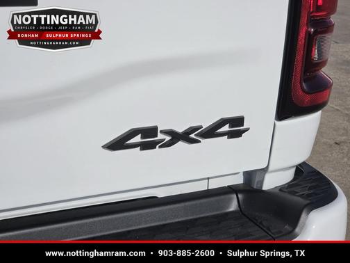 Bright White Clearcoat 2026 RAM 2500 Black Express Crew Cab 4x4 6'4' Box