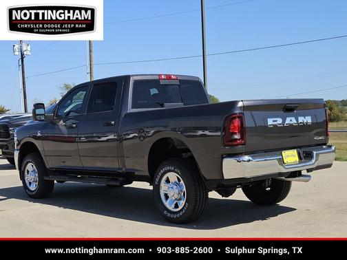 2026 RAM 2500 Tradesman Crew Cab 4x4 6'4' Box