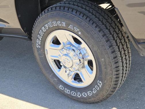 2026 RAM 2500 Tradesman Crew Cab 4x4 6'4' Box