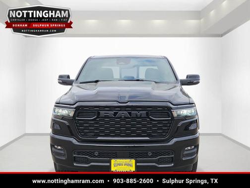 Diamond Black Crystal Pearlcoat 2026 RAM 1500 Lone Star