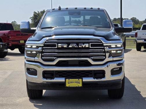 2026 RAM 2500 Laramie Crew Cab 4x4 6'4' Box