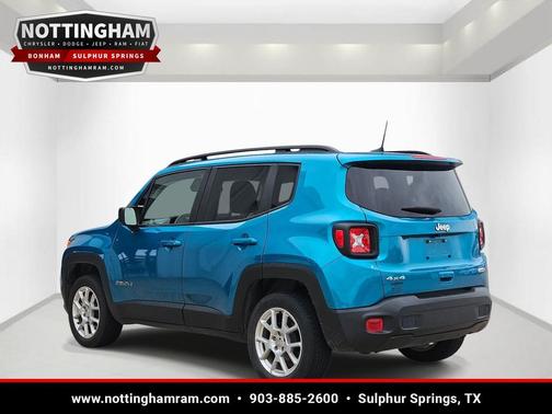 Bikini Metallic Clearcoat 2022 Jeep Renegade Latitude