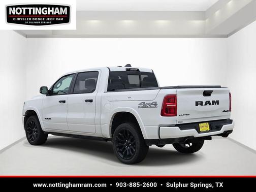 Ivory White Tri-Coat Pearlcoat 2026 RAM 1500 Limited