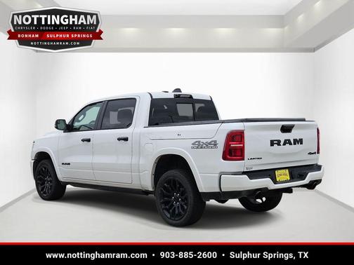 Ivory White Tri-Coat Pearlcoat 2026 RAM 1500 Limited