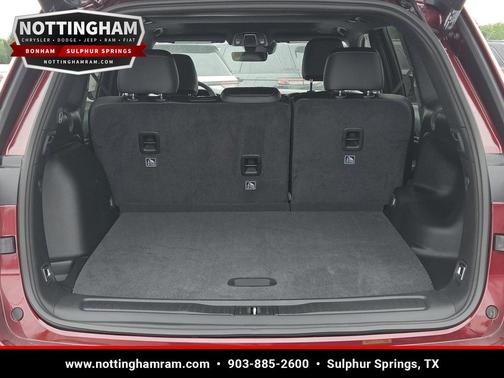 Velvet Red Pearlcoat 2026 Jeep Grand Cherokee Altitude
