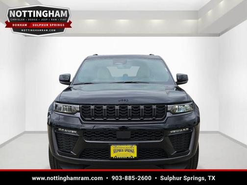 diamond black crystal pearlcoat 2026 Jeep Grand Cherokee Limited